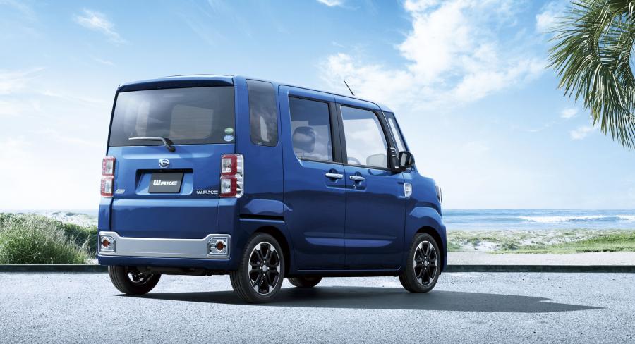  Daihatsu Wake 2014 года  (фото 3 из 12)